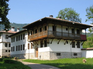 alt1