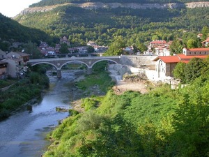 Veliko Turnovo Photo by Tim Waters