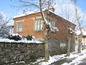 Two-storey house for sale near the Turkish border