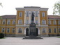 alt8
