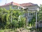 House for sale in Granitovo. A cosy one-storey house surrounded by the picturesque nature.
