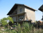 House for sale near Vidin. At home in the country: 3-storey villa and garden