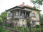 House for sale near Vidin. Traditional house in need of renovation; huge garden available
