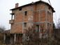 House for sale near Plovdiv. A property feat. a house at shell stage, an old house, a garage, etc